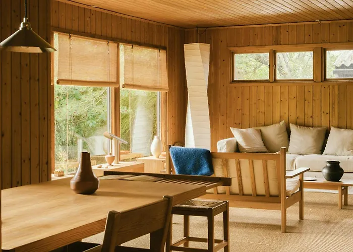 Original Design In 70s Near בית נופש ליסליה